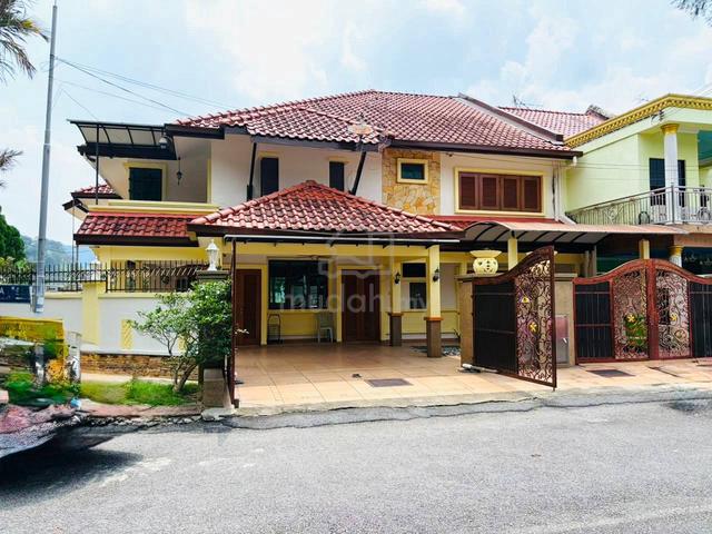 CORNER LOT 6 Rooms  🏠 GateD Guarded DOUBLE SToREY WaNGSa MAJu 1