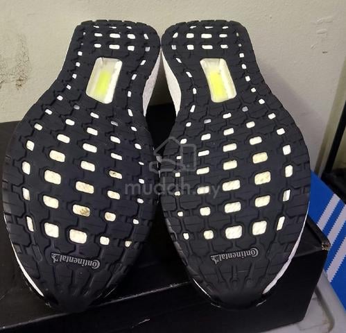 Adidas (12.5uk) - photo 4 of 5