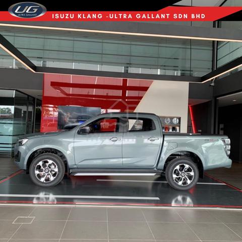 All-New 2.2L Isuzu D-Max 4x4 AT Premium!! - 3