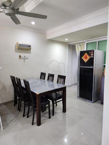 Indah Kota Apartment 1