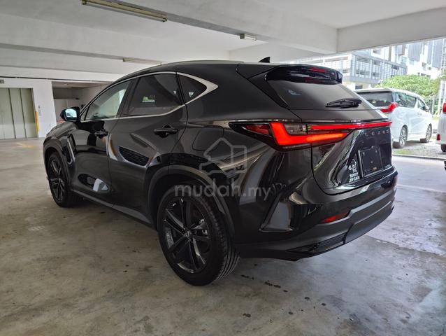 BLACK SEAT 2023 Lexus NX 250 2.5 NX250 FULL SPEC - 2