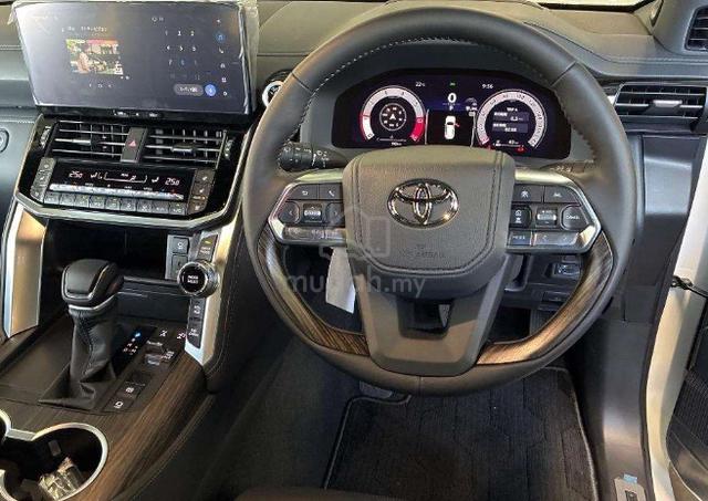 FACELIFT 2025 Toyota LANDCRUISER 300 3.4 ZX (A) - 5