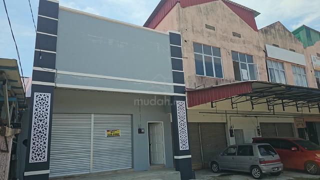 Kedai 1 Tingkat Untuk Disewa Di Tanah Merah 1