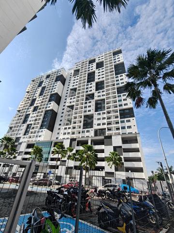 Pinang Laguna 1