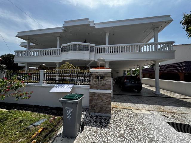 Bungalow Double Storey Taman Paroi Jaya Seremban 1