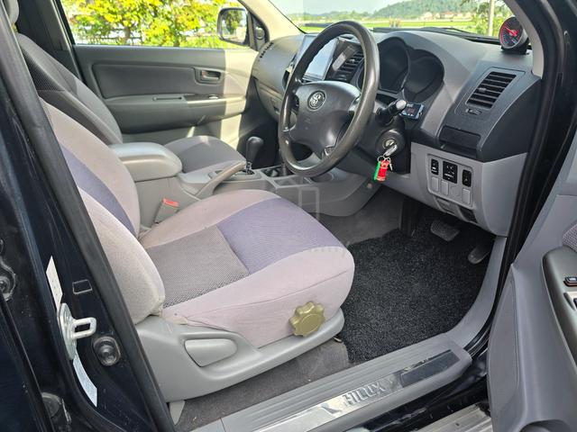 2009 Toyota HILUX 2.5 G (A) Tip-Top - 3