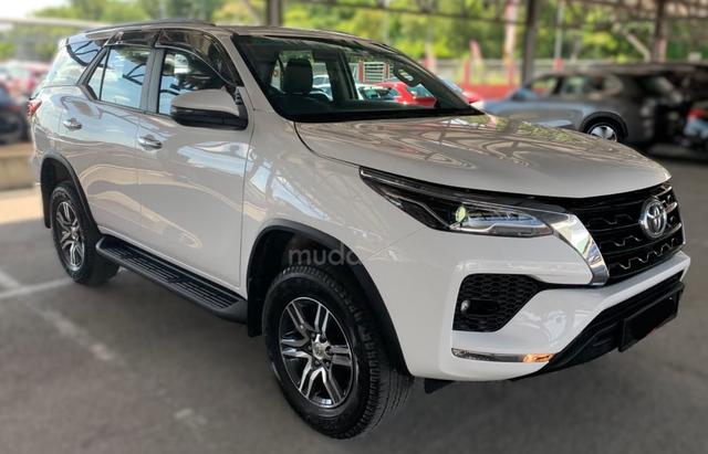 2023 Toyota FORTUNER 2.4 AT - 3