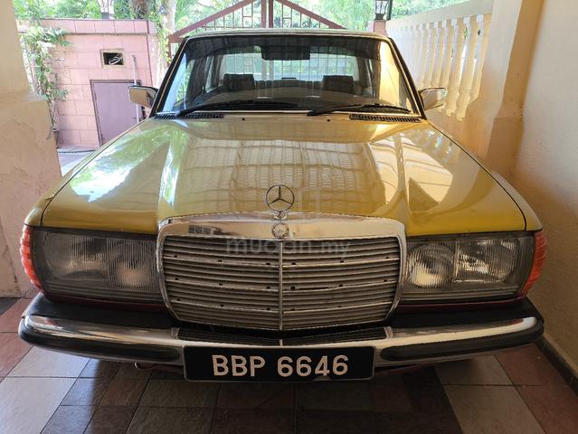 1995 Mercedes Benz 200 2.0 (M) - 4