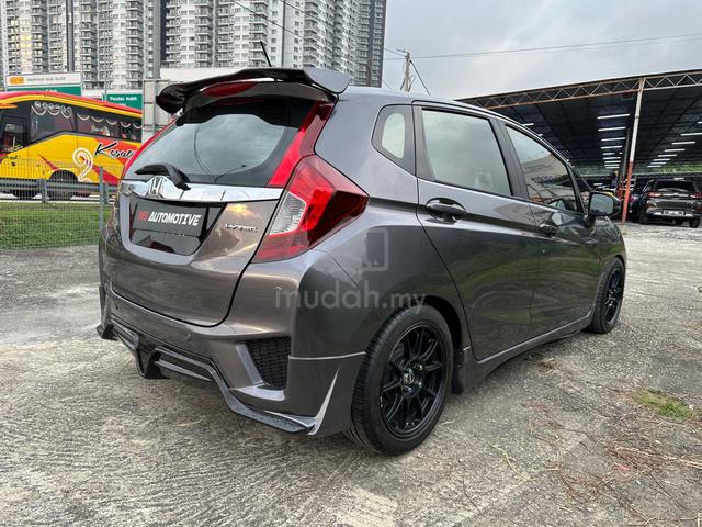 2016 Honda JAZZ 1.5 V (A)akpk,ctos,ccriss blh loan - 3