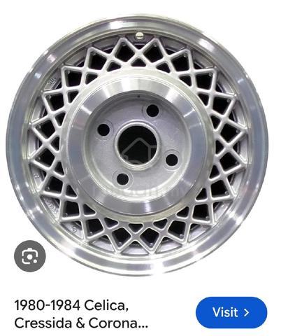 80's 14 inch Toyota Cressida rim - photo 5 of 6