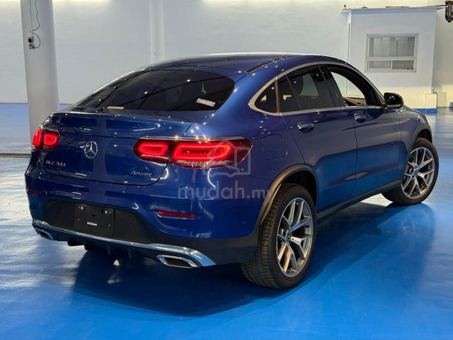 Mercedes Benz GLC300 2.0 (A) 4MATIC COUPE (UNREG) - 2