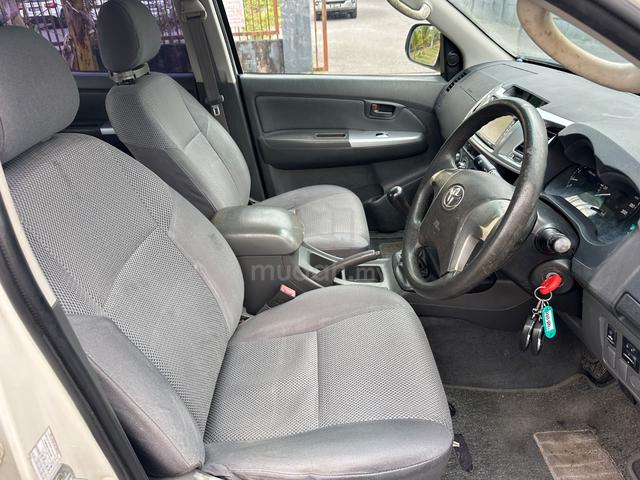 2013 Toyota HILUX 2.5 G VNT MY05 KUN25R FACELIFT - 5