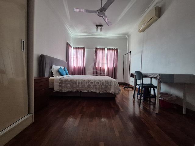 Subang Avenue 1