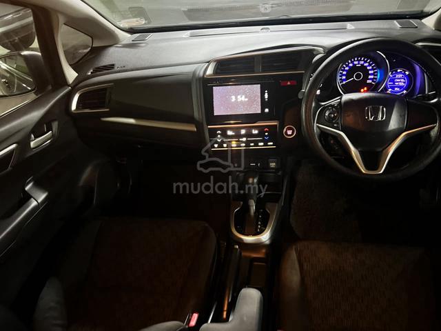 2016 Honda JAZZ 1.5 V MY2014 (A) - 5