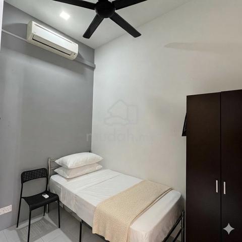 HOT RARE ROOM! Summer Park - Private Room For Rent 1