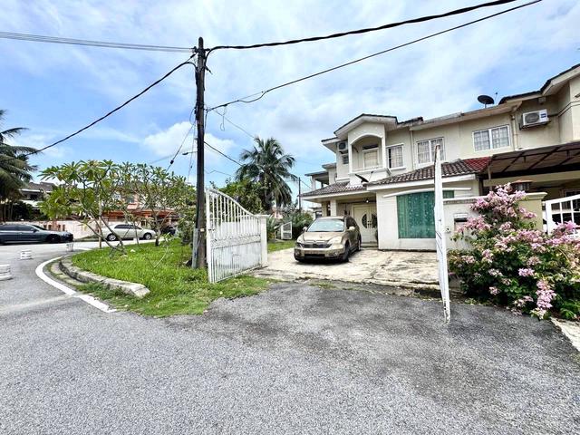 HUGE CORNER LOT ‼️ Double Storey Terrace Taman Equine, Seri Kembangan 1