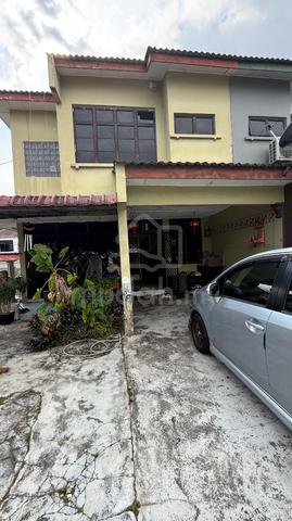 Below market full loan unit for Sell @ Jalan Saga 3 Desa Cemerlang 1