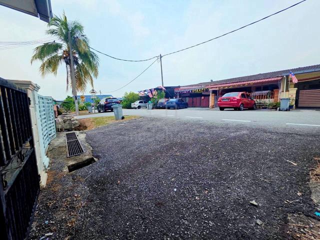 Monthly rm900 per-month! Full loan, Single Storey at Senawang Jaya 1