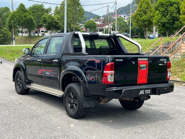 2015 Toyota HILUX 2.5 TRD SPORTIVO (A) - 4