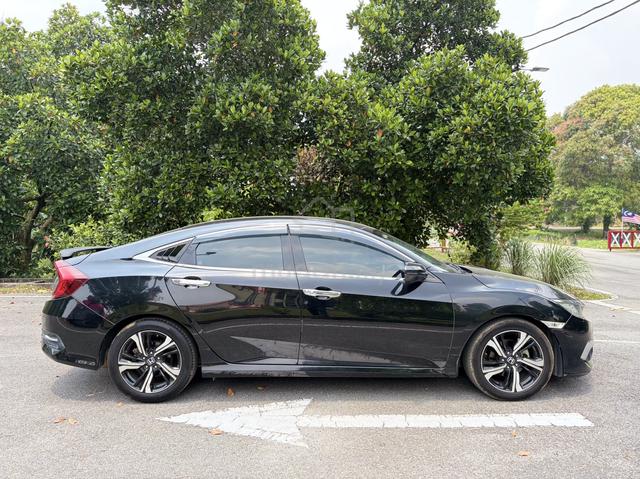 Honda Civic 1.5 TC - 2