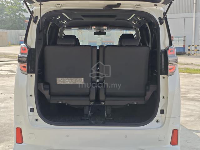 VeLLFIRE GOLDEN EYE FREE 5 YEARS TOYOTA WARRANTY - 4