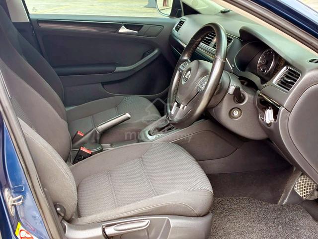 Volkswagen Jetta 1.4 A TSI Turbocharge Facelift - 4