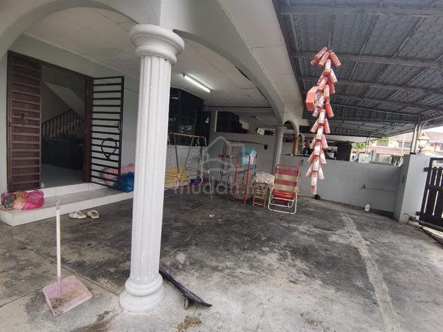 Below Market Value ! Furnished / 2 Storey , Corner @ Menglembu / Field 4