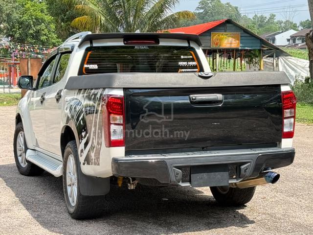 2020 Isuzu D-MAX 1.9 PREMIUM FACELIFT (A) CARKING* - 5