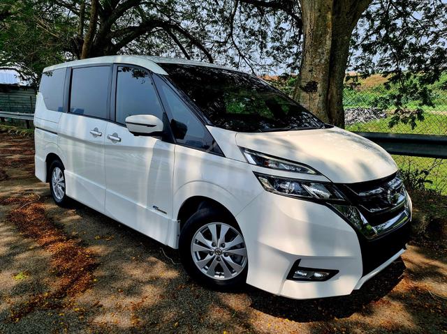 Nissan Serena 2.0 HighwayStar FullSrvRecord 80k KM - 2