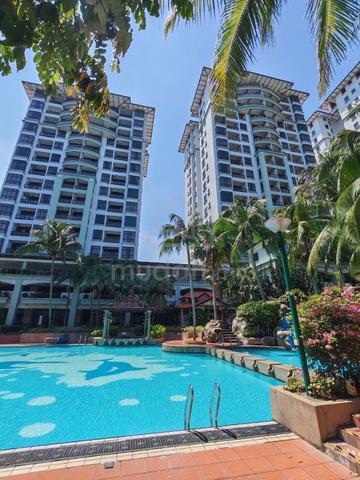 Costa Mahkota 1