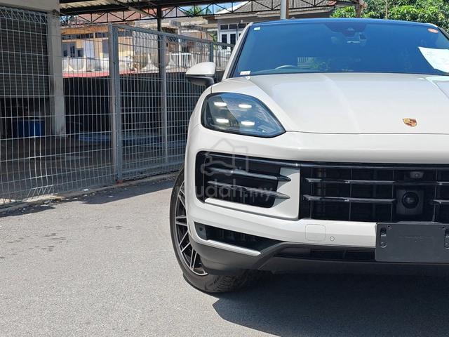 NFL 2024 Porsche CAYENNE COUPE 3.0 CRAYON GREY - 4