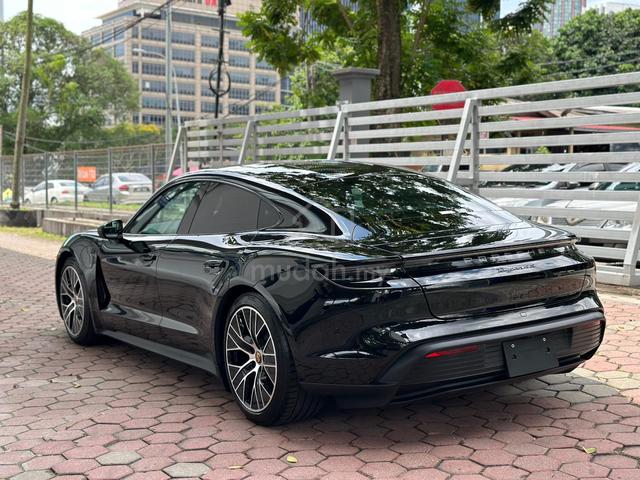 2021 Porsche TAYCAN 4S (A) - 2