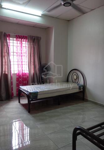 Bilik Master Sharing di Tmn Puncak Jalil, Seri Kembangan 1