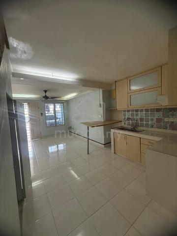 [Partially Furnished] Teres 2 1/2 Tingkat @ Jalan Rejang, Setapak 3