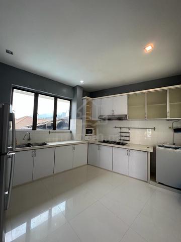 Villa Batu Bukit 1