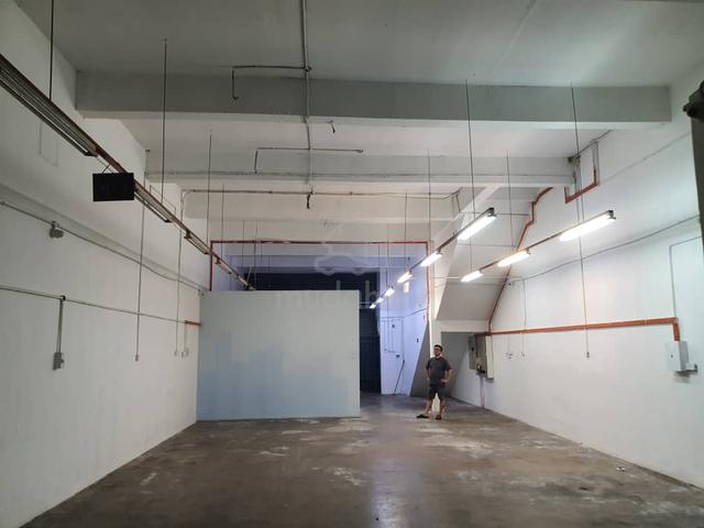 Perindustrian Bukit Serdang, PBS 14, 2 STY Factory, Seri Kembangan 1