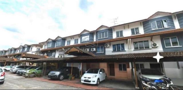 Tampoi Taman Tampoi Indah Jalan Mawar Villa Rose Townhouse 1st Floor 1