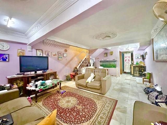 BOOKING RM1000 Double Storey Tmn Serdang Raya Seri Kembangan NEAR MRT 1