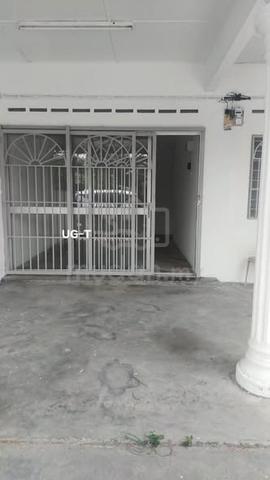 FACING OPEN KAPAR BATU 10 Jalan Dato Kaya 1 Storey House 20x70 4R2B FH 1