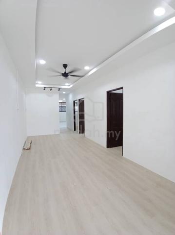 【 Corner With Land  】Taman Desa Aman -Sungai Lalang -Single Terrace 1