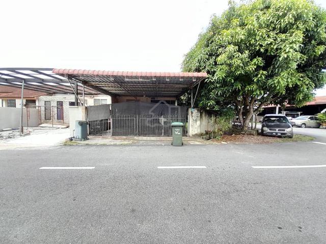 CORNER LOT TERES SETINGKAT TAMAN LEMBAH BUJANG UTAMA (Fasa 5), Merbok 1