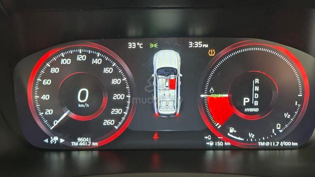 2017 Volvo XC90 2.0 T8 TWIN ENGINE (CKD) (A) - 3