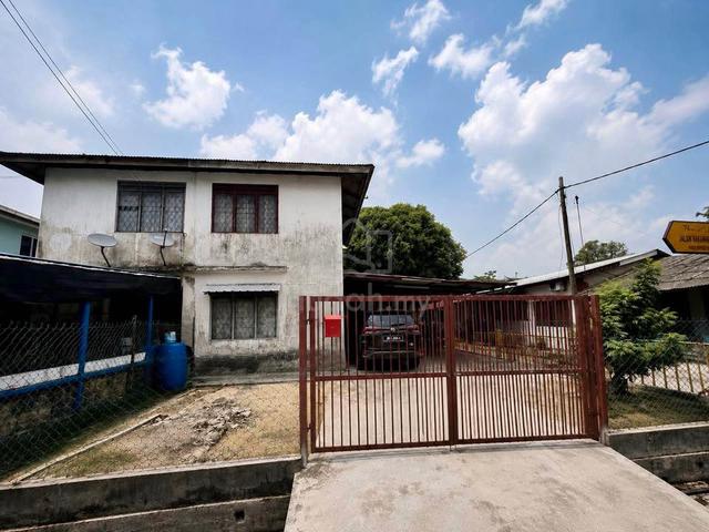 JOHOR JAYA(BAKAWALI)‼️CLUSTER(Non BUMI)‼️LOW COST(BIG SIZE)‼️ 1