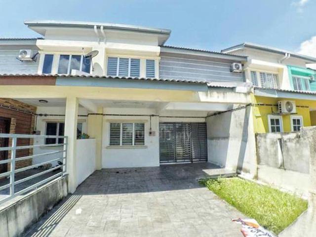 FACING PLAYGROUND ‼️ 1.5 Storey House Taman Seri Mewah. Meru 1