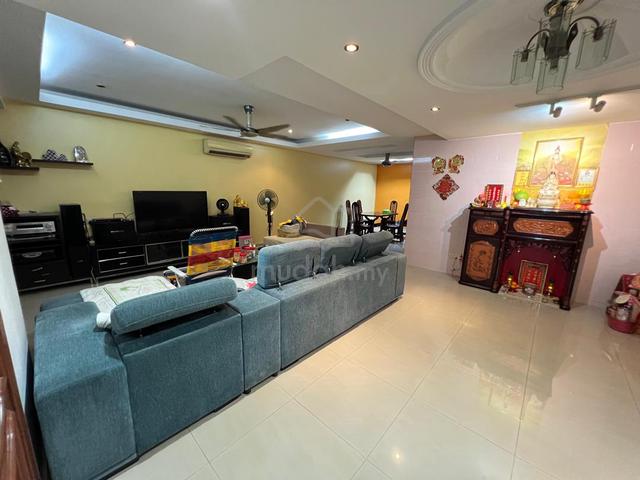 NON BUMI LOT Taman Tasik Prima Puchong 2.5Storey - RENOVATED 1