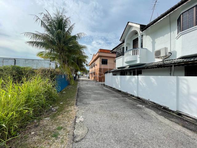 [For Sale] Seri Manjung Tanah Non Bumi 1.5 Ekar Tepi Taman Perumahan 5