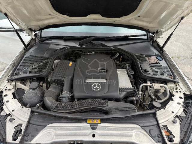 2018 Mercedes Benz C200 2.0 AMG LINE (CKD) (A) - 4