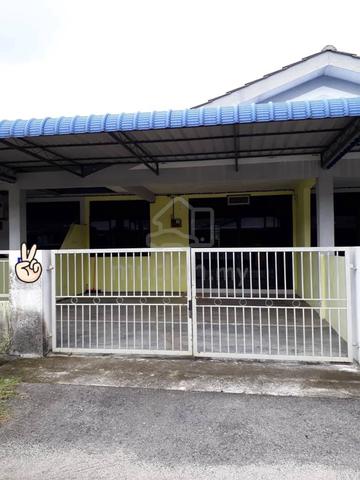 Rumah teres taman lagenda untuk disewa 1