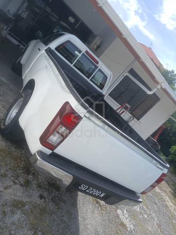 Isuzu Vcross Single Cab (M) - 4