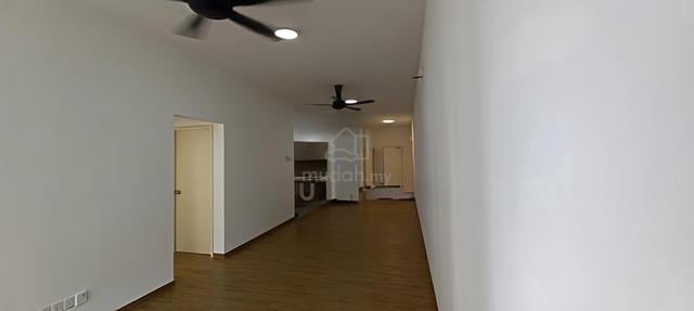Lakefront Homes @ Cyberjaya 1